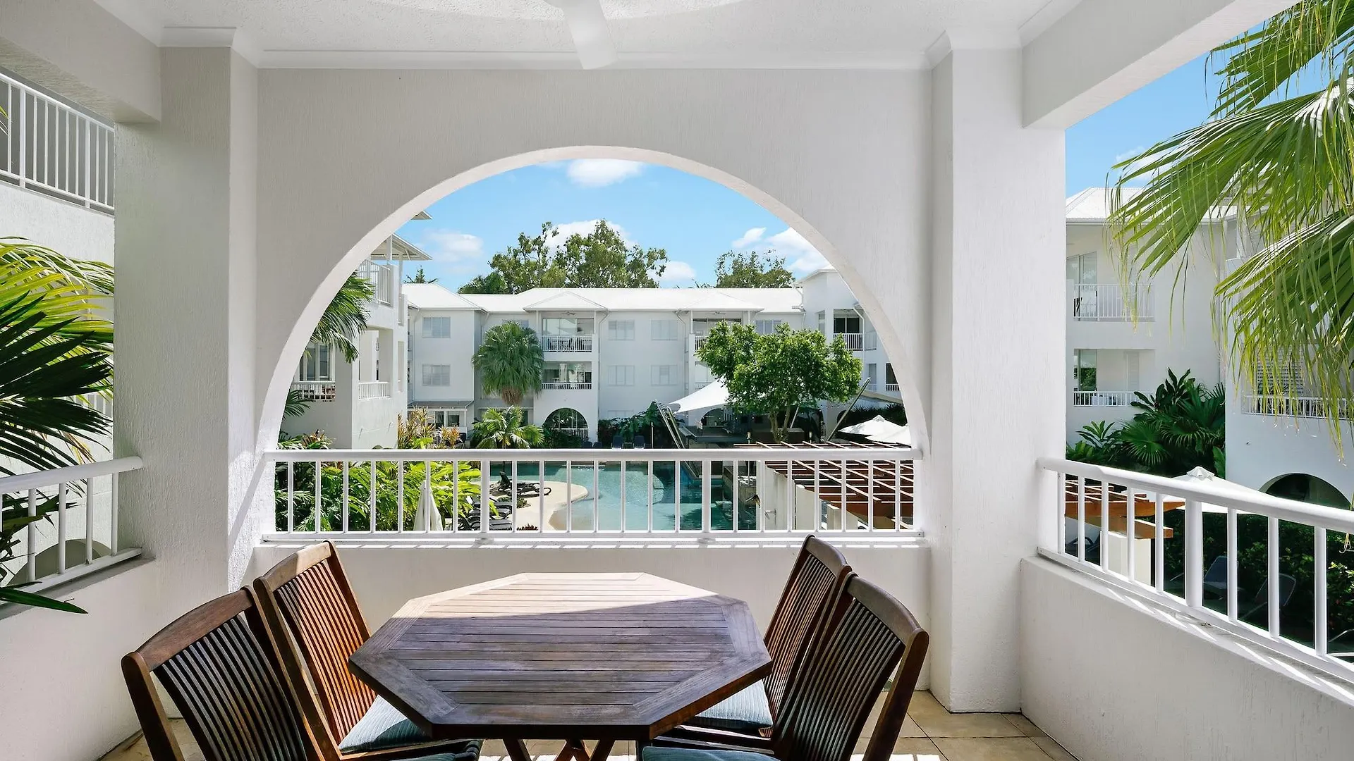 Mantra Portsea Hotel Port Douglas 4*,