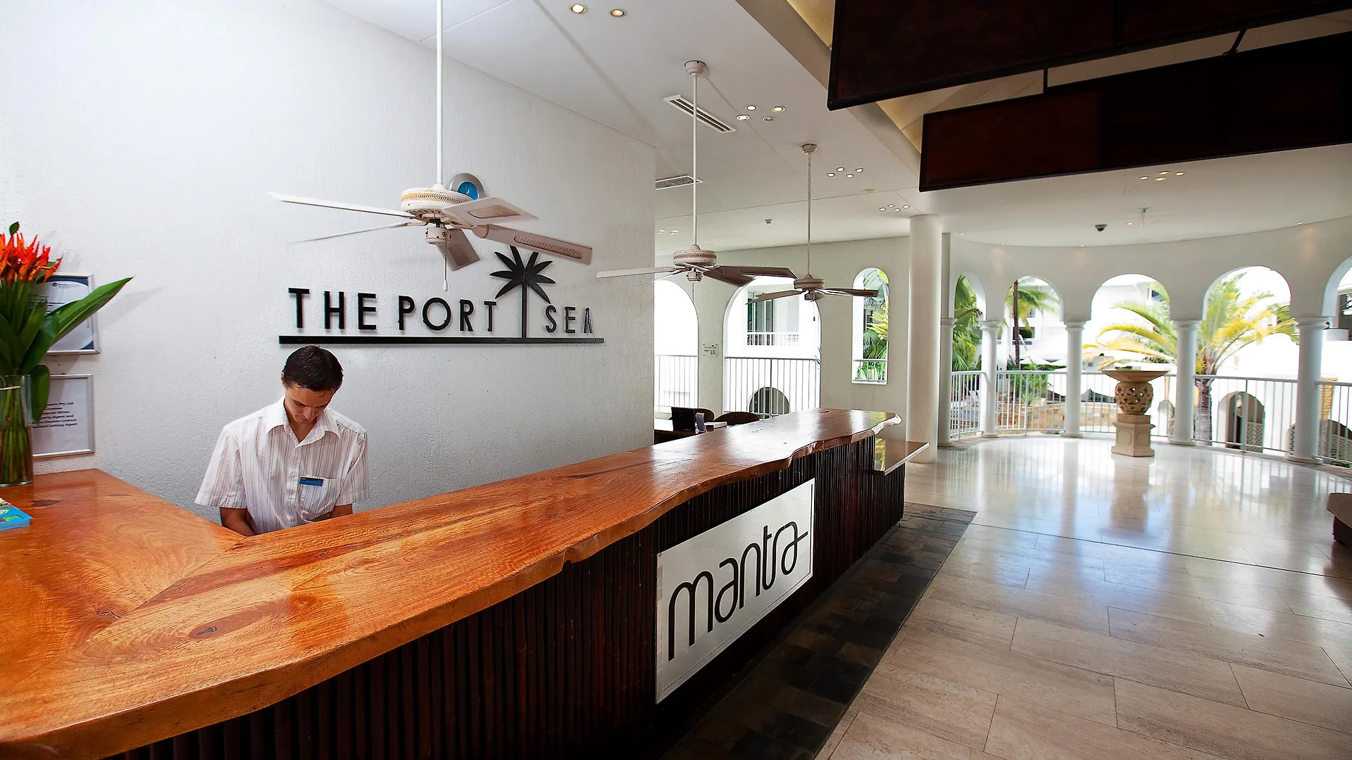 ****  Mantra Portsea Hotel Port Douglas Australia